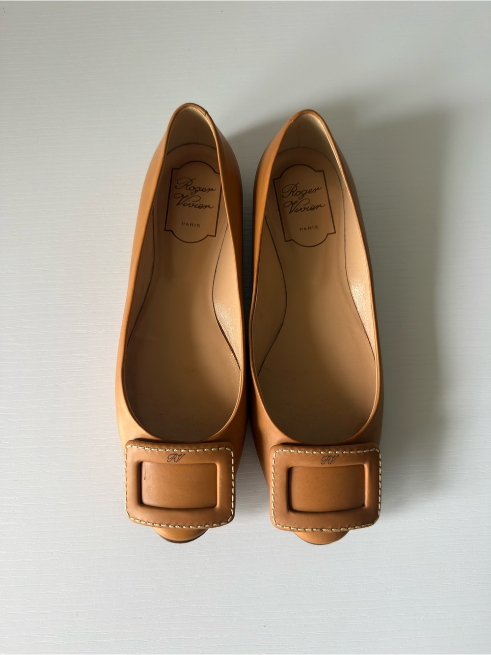 Vintage Roger Vivier Camel Leather Ballet Flats with Signature Buckle